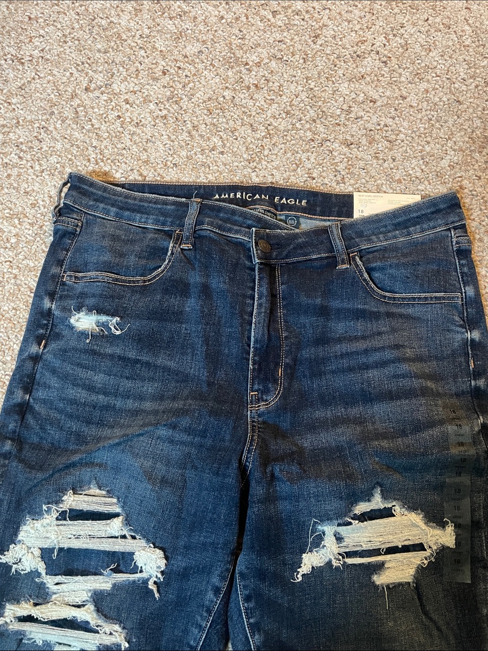 American Eagle Ripped High Rise Jegging - Picture 2 of 10